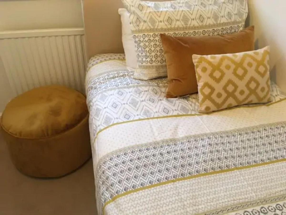 Holiday home Kb51 Charming Horsham House: Pet-friendly With London Access Warnham