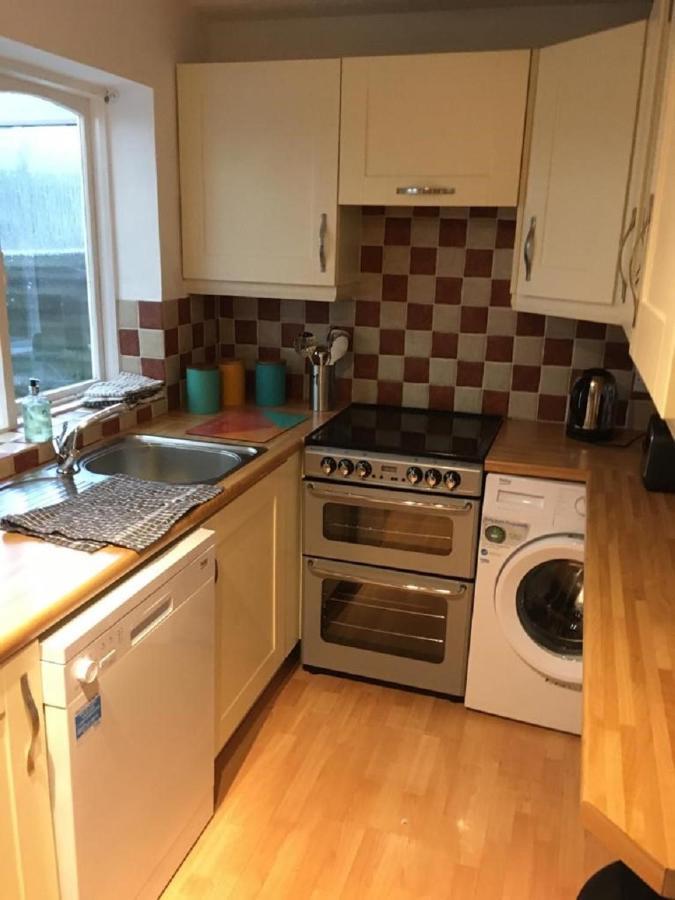 Kb51 Charming Horsham House: Pet-friendly With London Access *