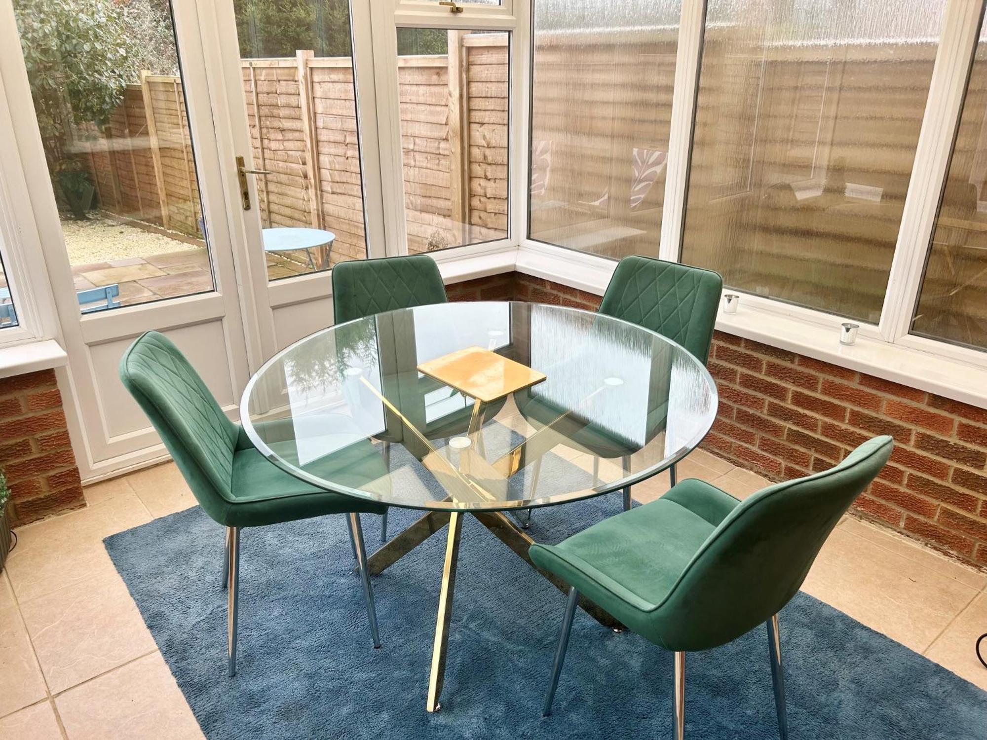 Holiday home Kb51 Charming Horsham House: Pet-friendly With London Access Warnham